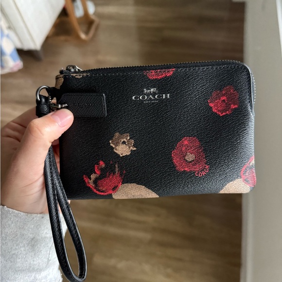 Coach Black and Red Floral Wristlet - Picture 1 of 4